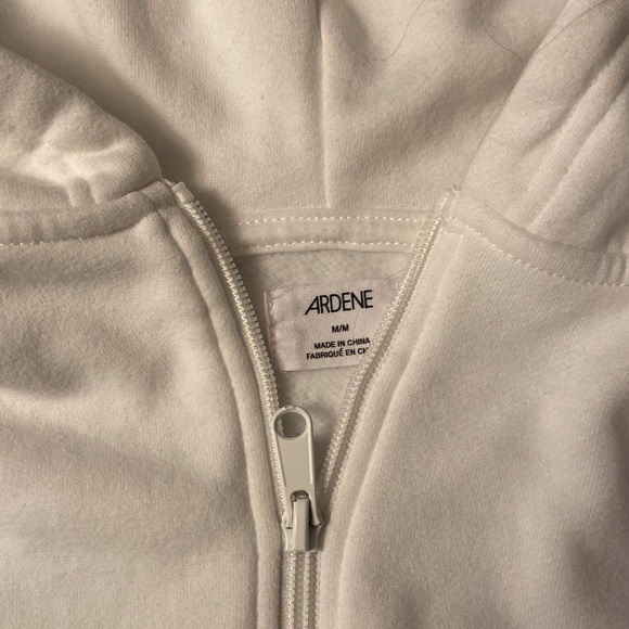 Vest croc top - Picture 2 of 3